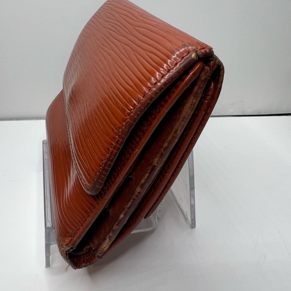Preowned Louis Vuitton Double Snap Trifold Epi Brown Wallet - Picture 4 of 9